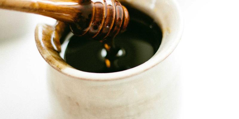 巴厘岛别墅室内设计：印度教雕刻图案与风水布局的完美融合